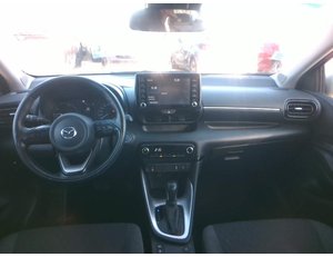 
										MAZDA 2 1.5 85 KW (116 CV) CVT CENTRE-LINE full									