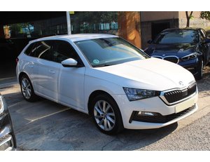 
										SKODA SCALA 1.0 TSI 81KW (110CV) DSG STYLE full									