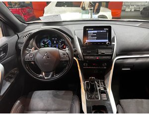 
										MITSUBISHI ECLIPSE CROSS 2.4 PHEV KAITEKI AUTO 4WD full									
