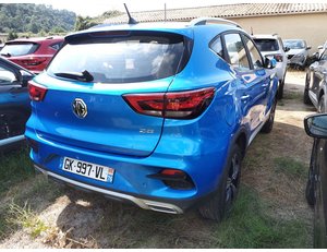 
										MG ZS 1.5 COMFORT full									