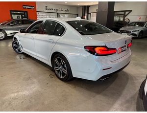 
										BMW SERIE 5 530IA full									