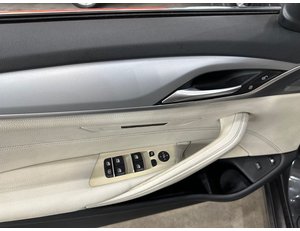 
										BMW SERIE 5 530IA full									