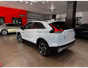 
										MITSUBISHI ECLIPSE CROSS 2.4 PHEV KAITEKI AUTO 4WD full									