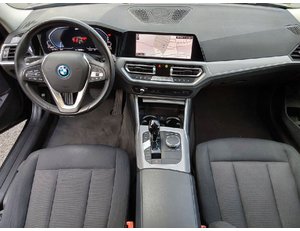 
										BMW SERIE 3 330E XDRIVE TOURING full									