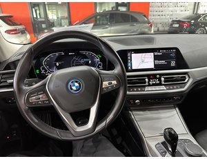 
										BMW SERIE 3 330E XDRIVE TOURING full									