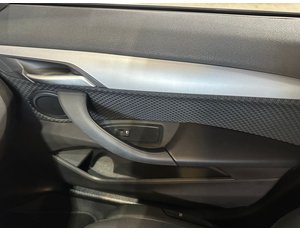 
										BMW X1 XDRIVE25E full									