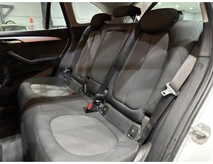 
										BMW X1 XDRIVE25E full									