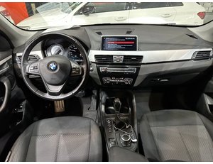 
										BMW X1 XDRIVE25E full									