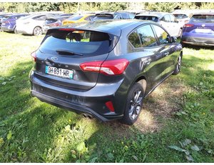 
										FORD FOCUS 1.5 ECOBLUE 88KW ST-LINE full									