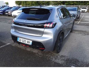 
										PEUGEOT 208 GT HYBRID 100 EDCS6 full									