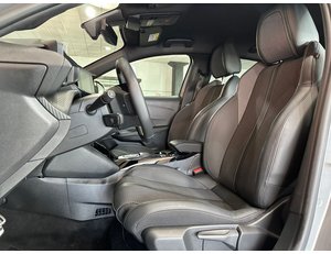 
										PEUGEOT 208 GT HYBRID 100 EDCS6 full									