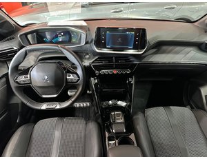 
										PEUGEOT 208 GT HYBRID 100 EDCS6 full									