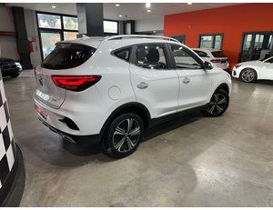 
										MG ZS 1.5 COMFORT full									