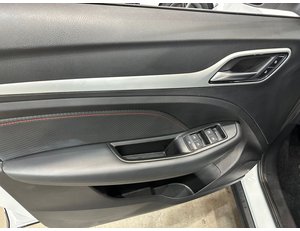 
										MG ZS 1.5 COMFORT full									