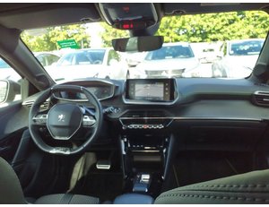 
										PEUGEOT E-208 ACTIVE ELECTRICO 136 (100 KW) full									