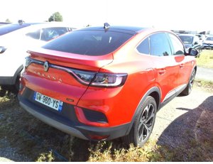 
										RENAULT ARKANA TECHNO E-TECH FULL HYBRID 105KW(145CV) full									