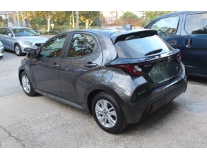 
										MAZDA 2 1.5 85 KW (116 CV) CVT CENTRE-LINE full									