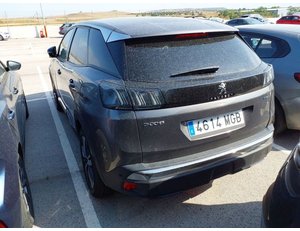 
										PEUGEOT 3008 HYBRID 225 E-EAT8 ALLURE PACK full									