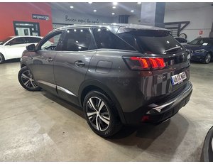 
										PEUGEOT 3008 HYBRID 225 E-EAT8 ALLURE PACK full									