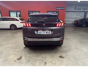 
										PEUGEOT 3008 HYBRID 225 E-EAT8 ALLURE PACK full									
