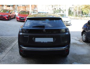 
										PEUGEOT 3008 HYBRID 225 E-EAT8 ALLURE PACK full									