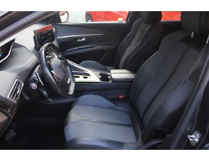 
										PEUGEOT 3008 HYBRID 225 E-EAT8 ALLURE PACK full									