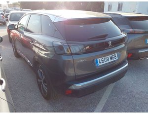 
										PEUGEOT 3008 HYBRID 225 E-EAT8 ALLURE PACK full									