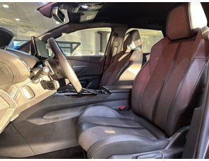 
										PEUGEOT 3008 HYBRID 225 E-EAT8 ALLURE PACK full									