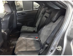 
										MITSUBISHI ECLIPSE CROSS 2.4 PHEV KAITEKI AUTO 4WD full									