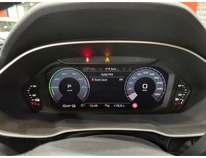 
										AUDI Q3 45 TFSI E 180KW S TRONIC ADVANCED full									