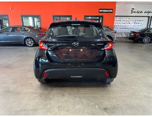 
										MAZDA 2 1.5 85 KW (116 CV) CVT CENTRE-LINE full									