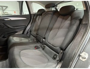 
										BMW X1 XDRIVE25E full									