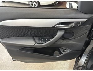 
										BMW X1 XDRIVE25E full									