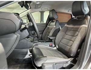 
										CITROEN C4 PURETECH 130 S&S 6V FEEL full									