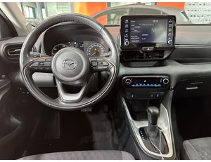 
										TOYOTA YARIS 1.5 120H ACTIVE PLUS full									