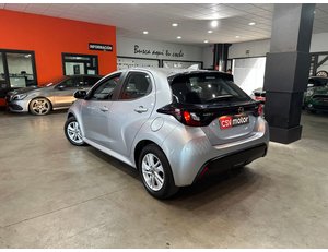 
										TOYOTA YARIS 1.5 120H ACTIVE PLUS full									