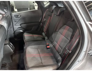 
										RENAULT CAPTUR RS LINE TCE 160 EDC full									