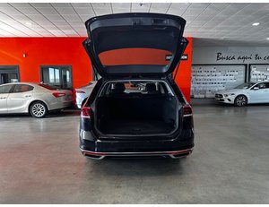 
										VOLKSWAGEN PASSAT VARIANT GTE 1.4 TSI E-POWER 115KW + 85KW full									