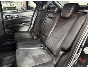 
										MITSUBISHI ECLIPSE CROSS 2.4 PHEV KAITEKI AUTO 4WD full									