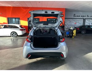 
										MAZDA 2 1.5 85 KW (116 CV) CVT CENTRE-LINE full									