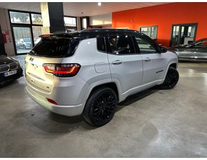 
										JEEP COMPASS 4XE 1.3 PHEV 177KW (240CV) S AT AWD full									