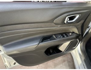 
										JEEP COMPASS 4XE 1.3 PHEV 177KW (240CV) S AT AWD full									