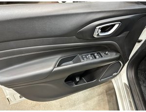 
										JEEP COMPASS 4XE 1.3 PHEV 177KW (240CV) S AT AWD full									