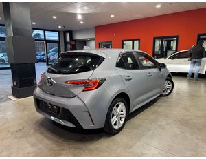 
										TOYOTA COROLLA 1.8 125H ACTIVE E-CVT full									