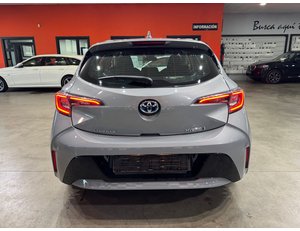 
										TOYOTA COROLLA 1.8 125H ACTIVE E-CVT full									