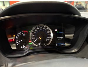 
										TOYOTA COROLLA 1.8 125H ACTIVE E-CVT full									