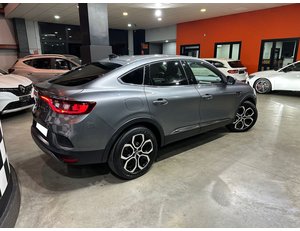 
										RENAULT ARKANA TECHNO E-TECH FULL HYBRID 105KW(145CV) full									