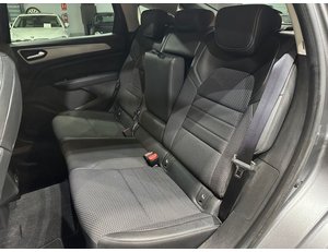 
										RENAULT ARKANA TECHNO E-TECH FULL HYBRID 105KW(145CV) full									