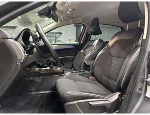 
										RENAULT ARKANA TECHNO E-TECH FULL HYBRID 105KW(145CV) full									