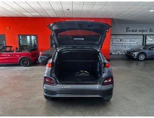 
										HYUNDAI KONA 100KW EV TECNO 2C full									